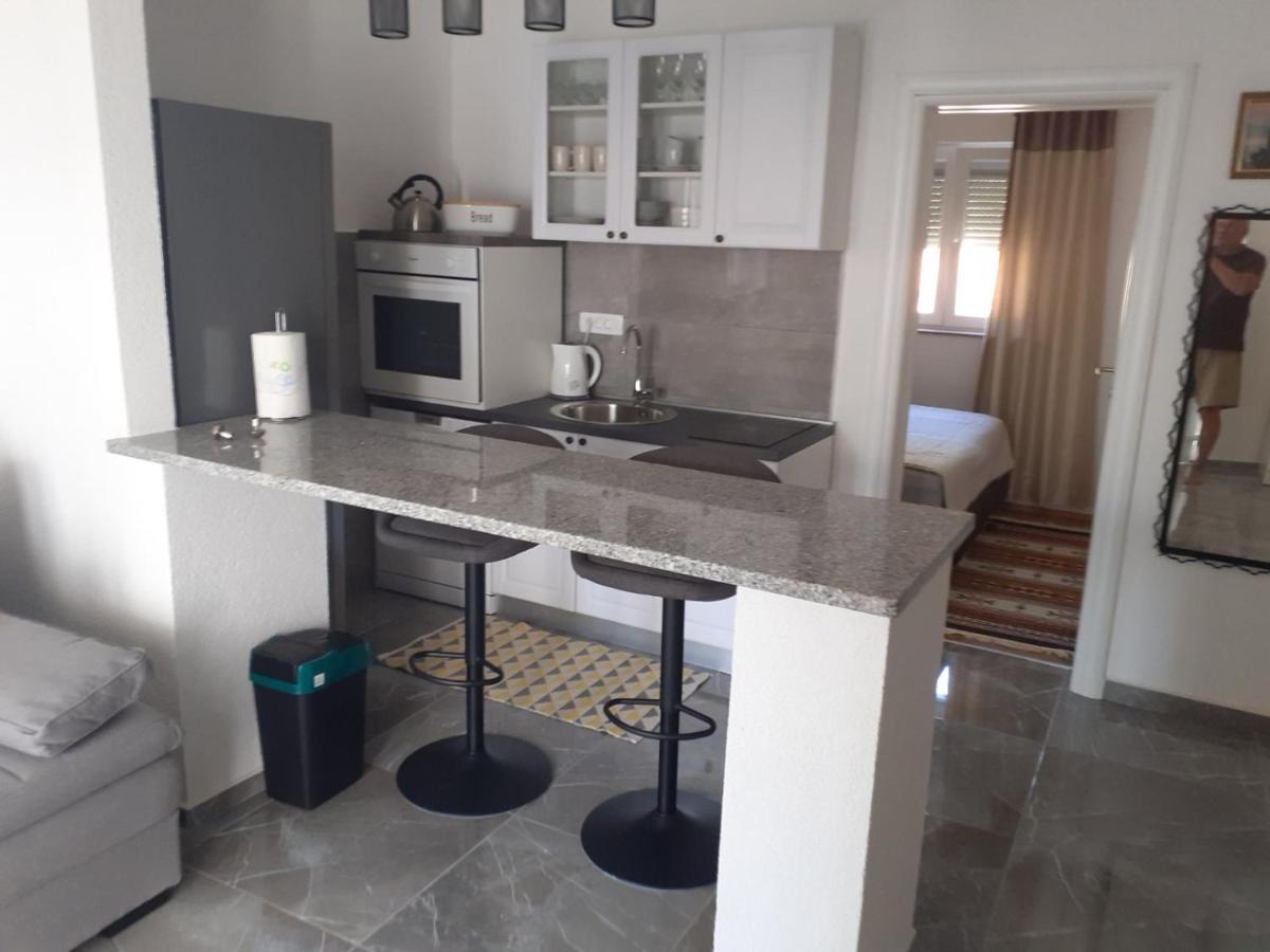 Pavel, Studio Apartman ปริฟลากา ภายนอก รูปภาพ